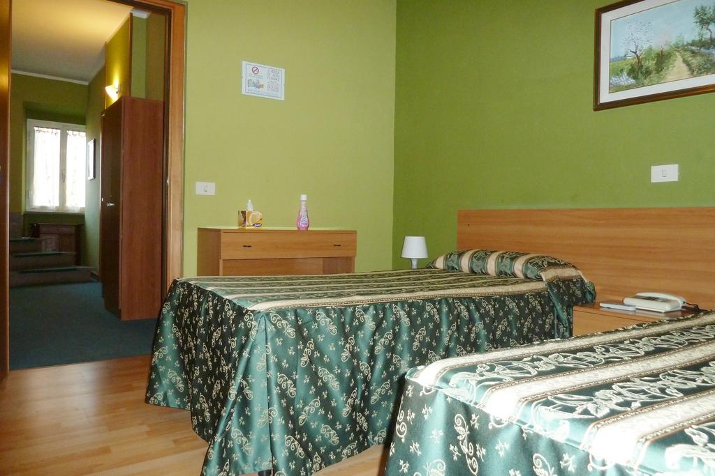 Hotel Sutrium Pokoj fotografie